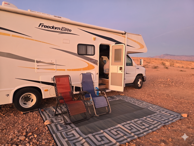 2010 Thor Freedom Elite 31R – Spacious Class C Motorhome Ready for Adventure
