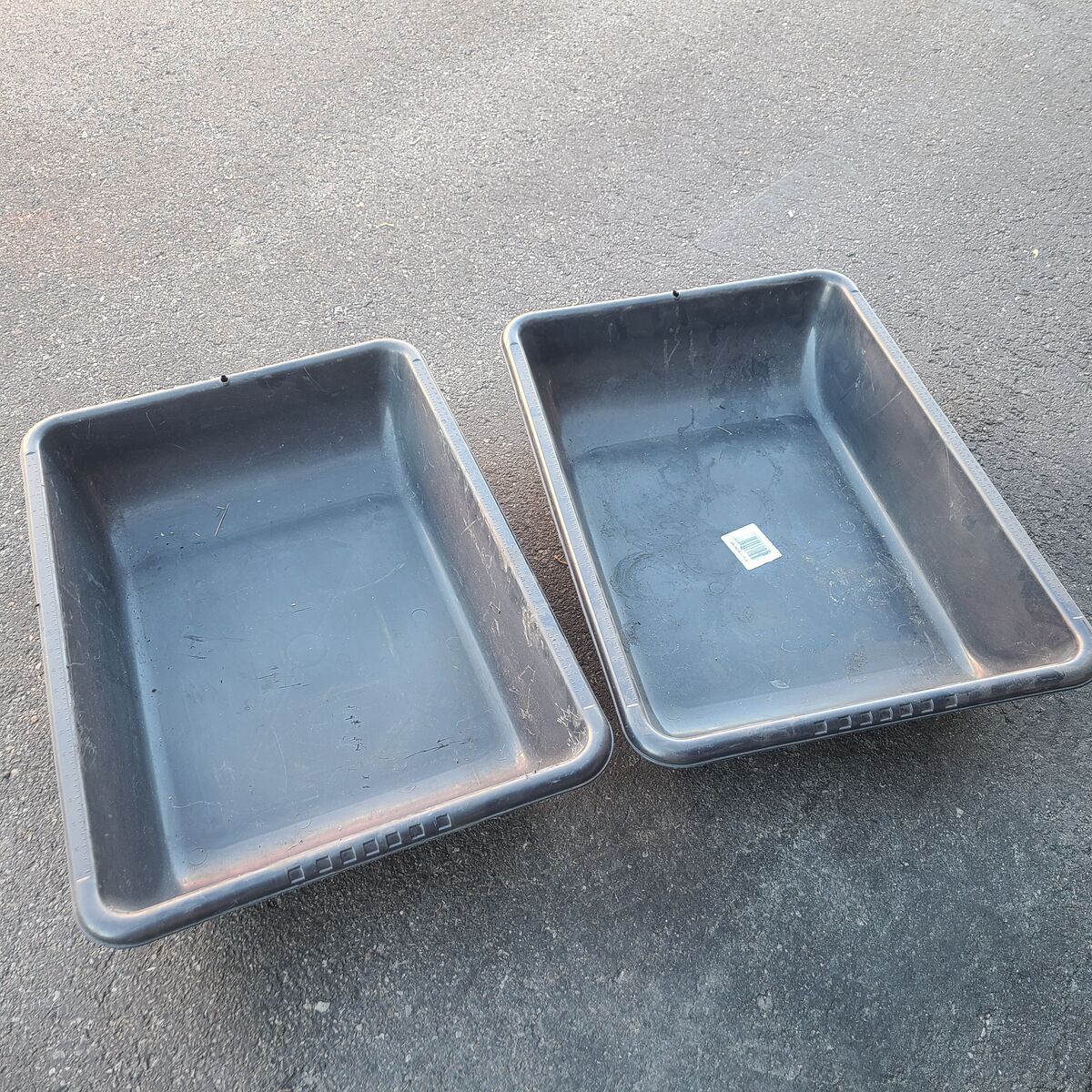 Concrete mixing tubs 17.5"x26"x6"