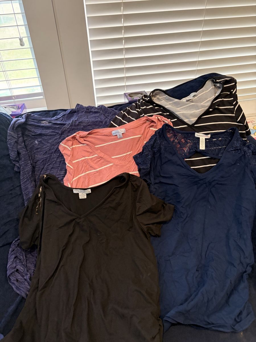 XLMaternity clothes, pants, shorts, and scrubs!