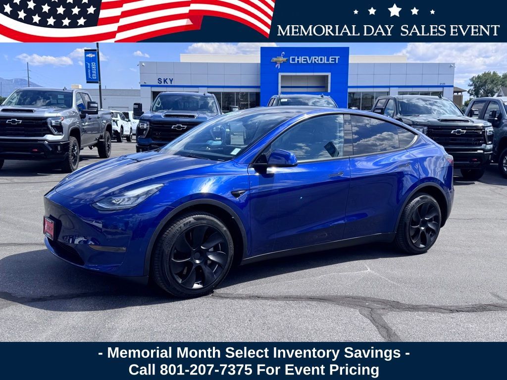 2023 Tesla Model Y Long Range