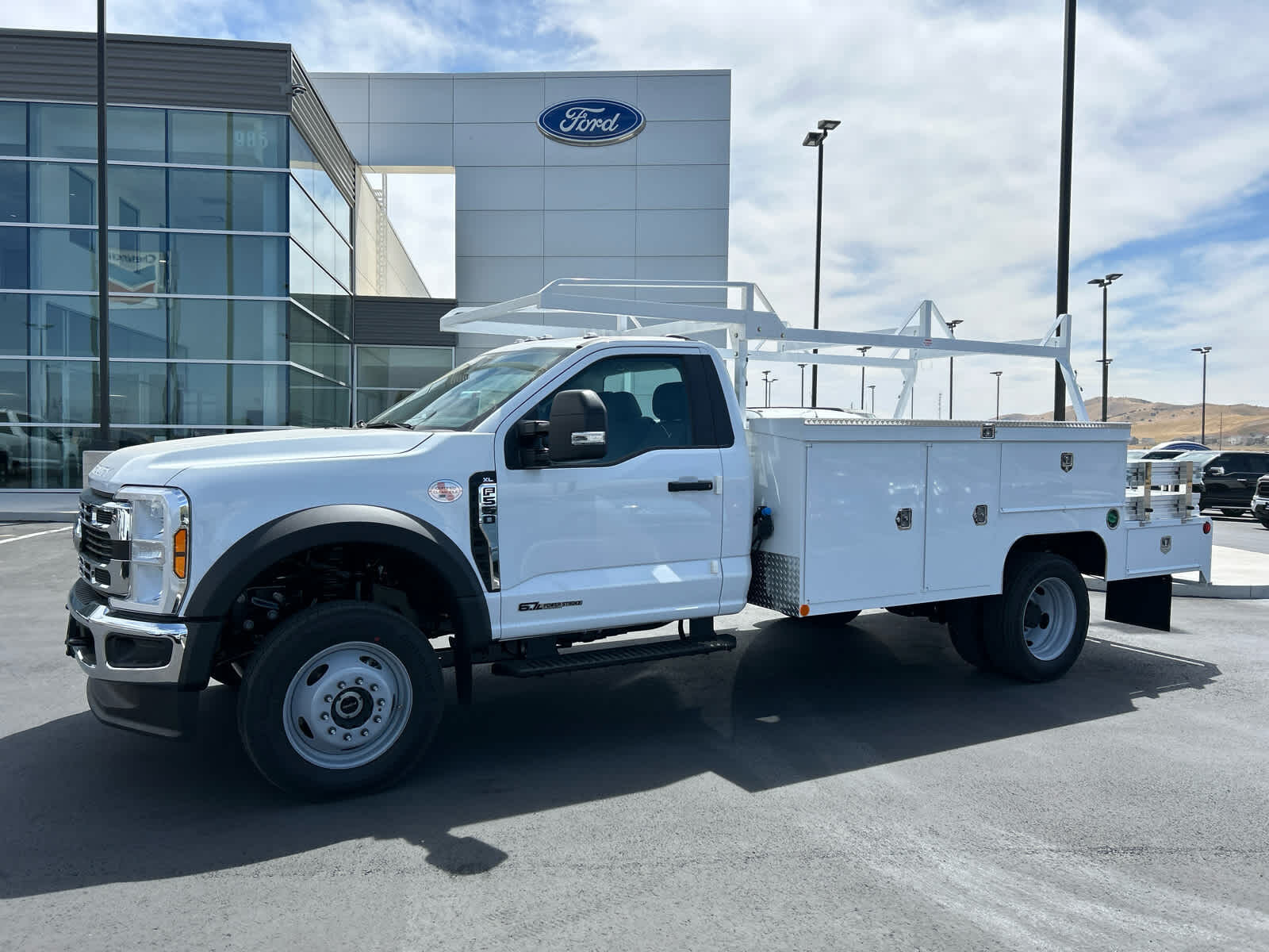 2025 Ford F-550 Super Duty 
