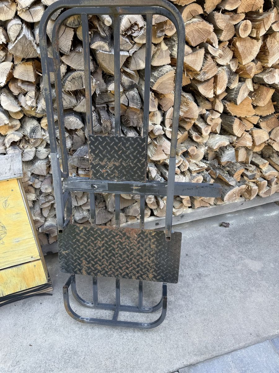 Heavy Duty Luggage Rack