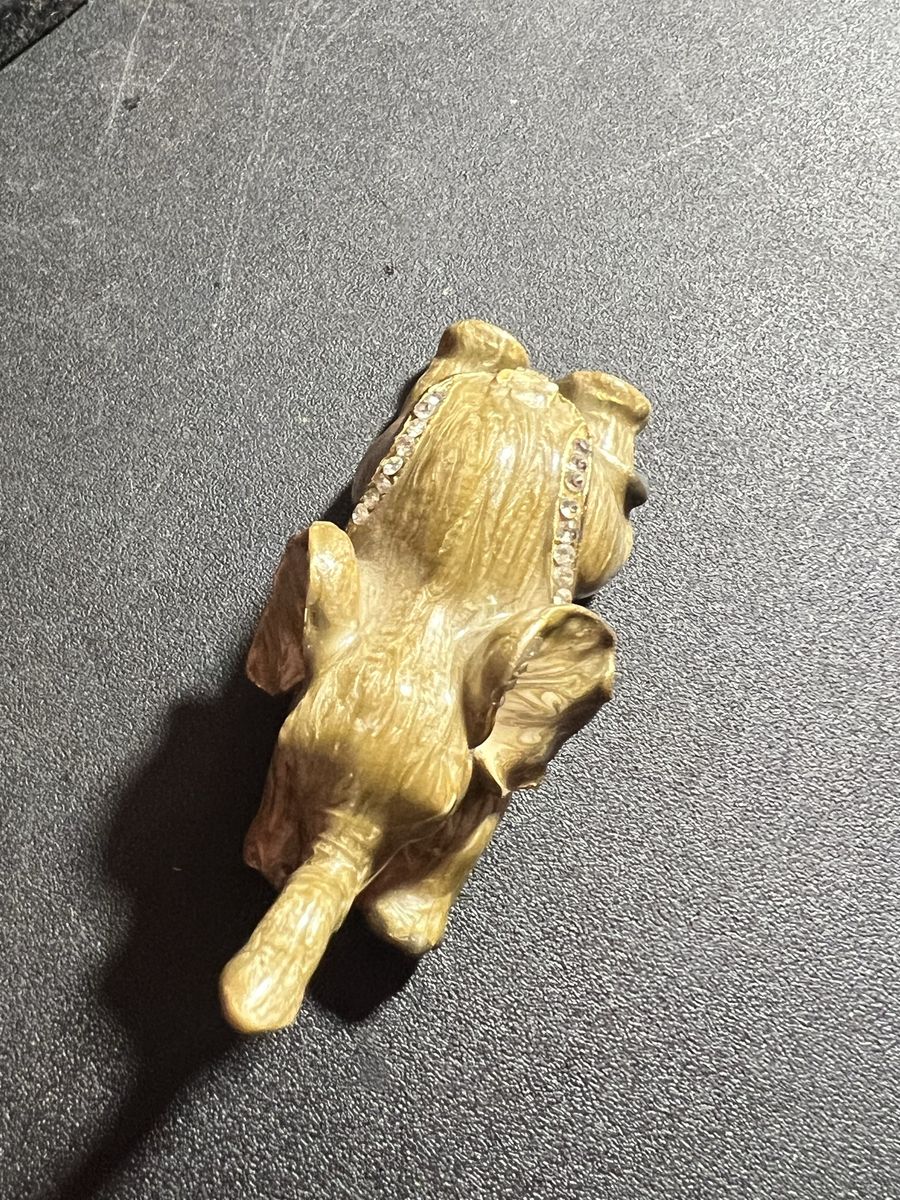 Main image 3