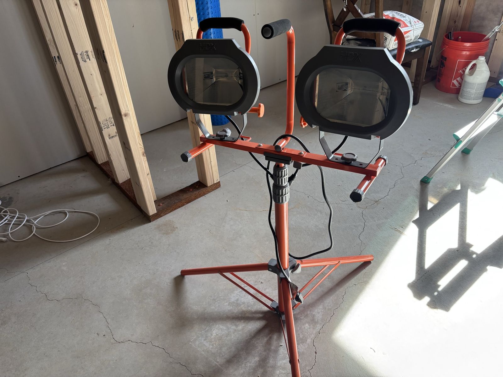 1000 watt work light stand