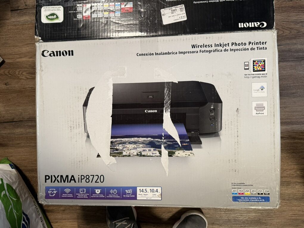 Canon PIXMA iP8720 Wide-Format Printer