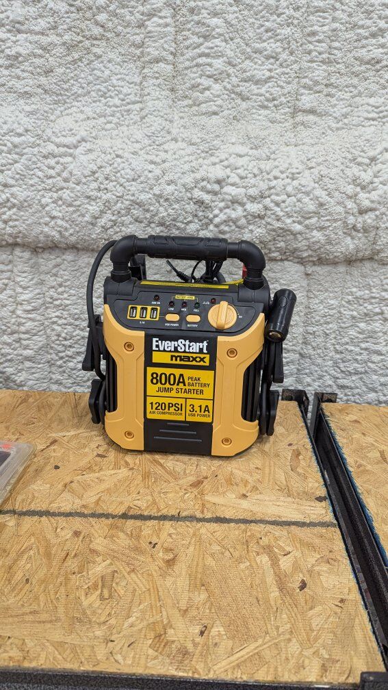 EverStart Jump Starter