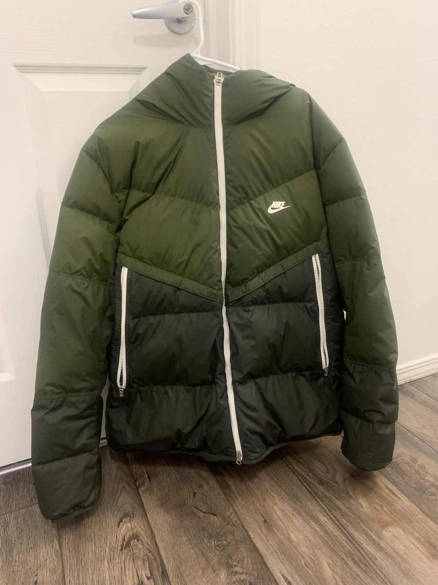 Nike Puffer
