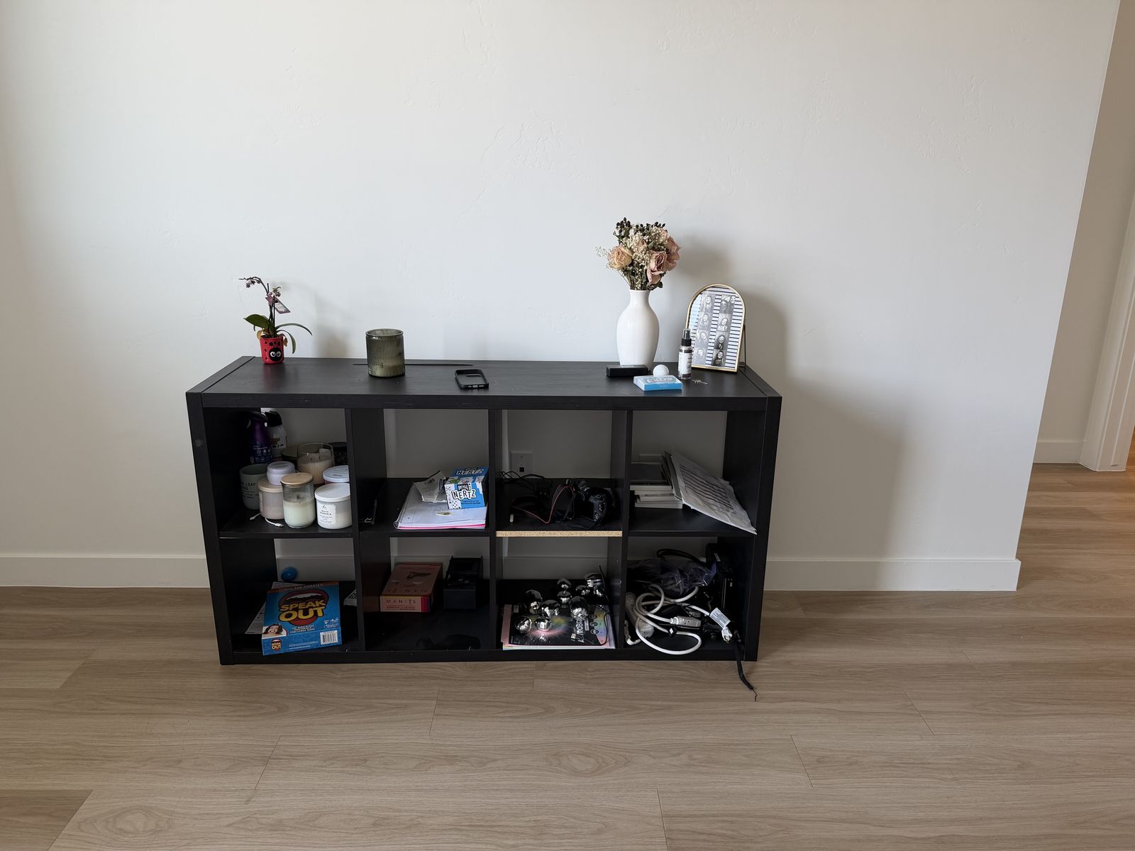 Free Cube Storage Shelf / Bookcase