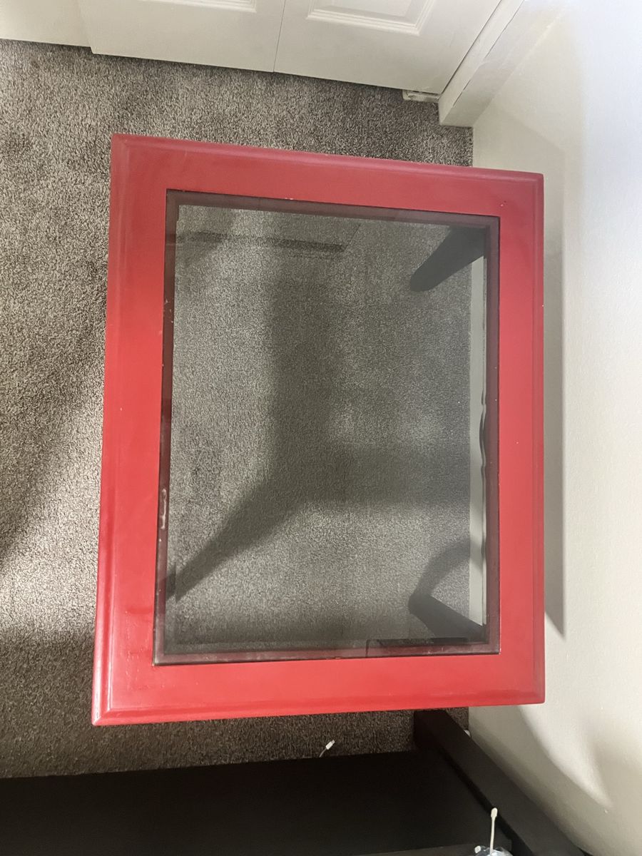 Main image 3
