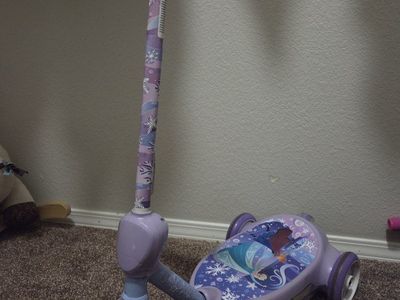 Electric Frozen Disney 3-Wheel Kids Scooter