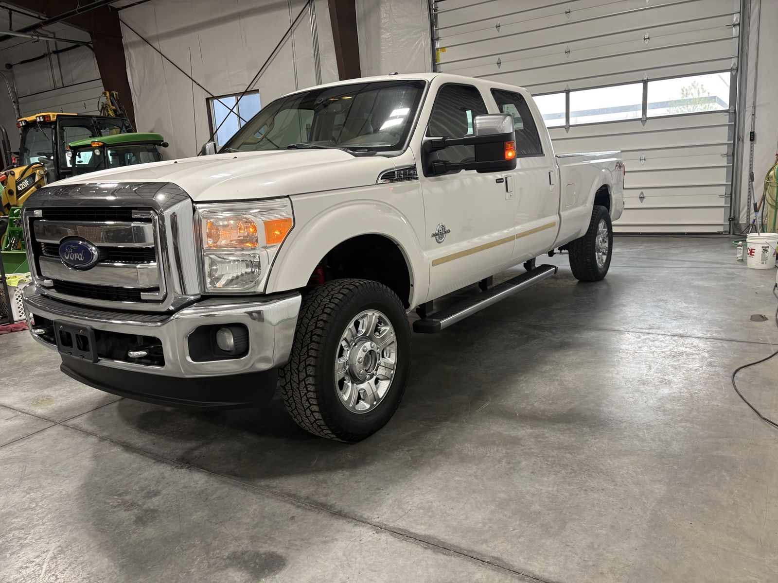 2013 Ford F-350 Super Duty Lariat