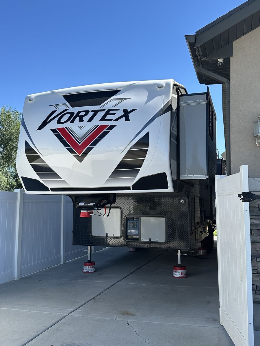 2024 Genesis Supreme Vortex Toy Hauler