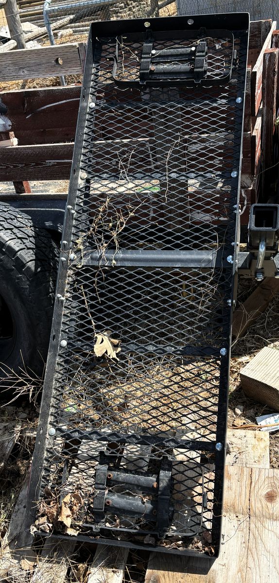 Bumper rack for motorcycle 