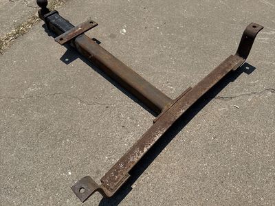 Ford F 150 hitch, old 74 dentside