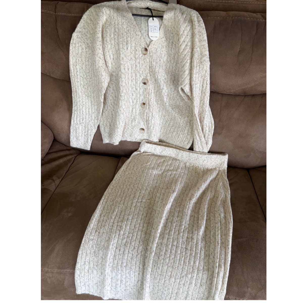 Tea N Rose Oatmeal Knit Cardigan & Skirt Set Women's Size Large Ribbed Two-Piece Outfit