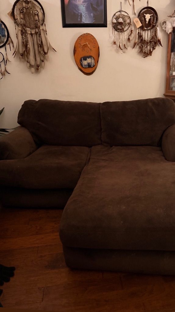 Freee Comfy Couch Not Broken! Feathered Backing
