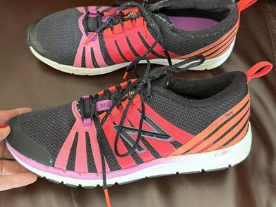 New Balance Shoes Womens Size 8.5