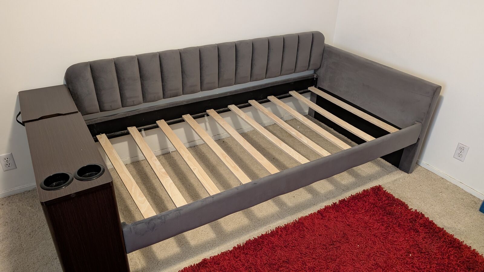 Upholstered Trundle Bedframe