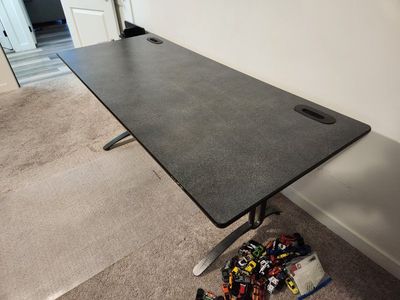 Large Office Desk w/ Cable Management