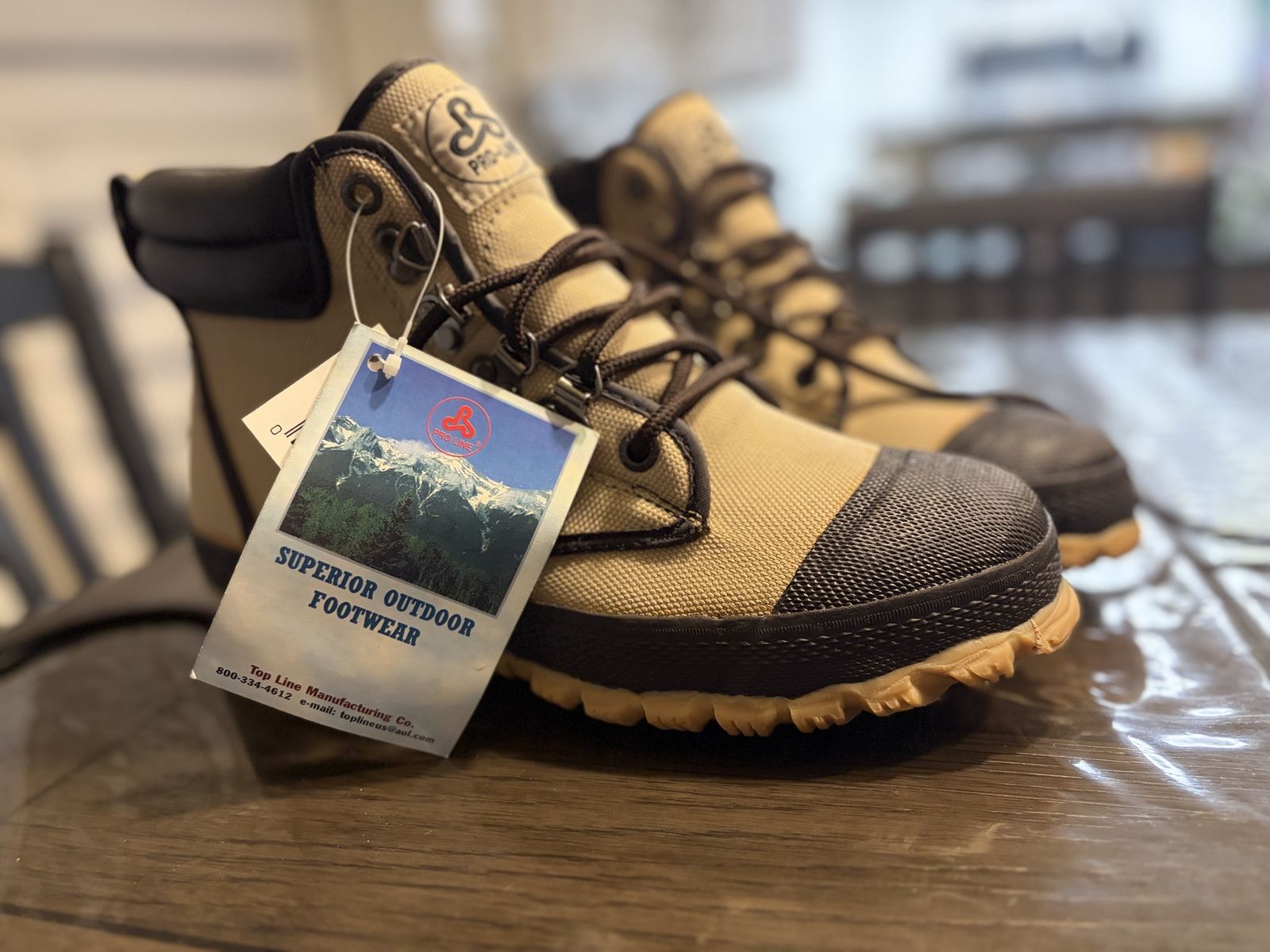 New Pro-Mark Superior Outdoor Footwear - Men's Wading Boots - Durable Tan Canvas, Heavy Duty Rubber Sole. Size 8