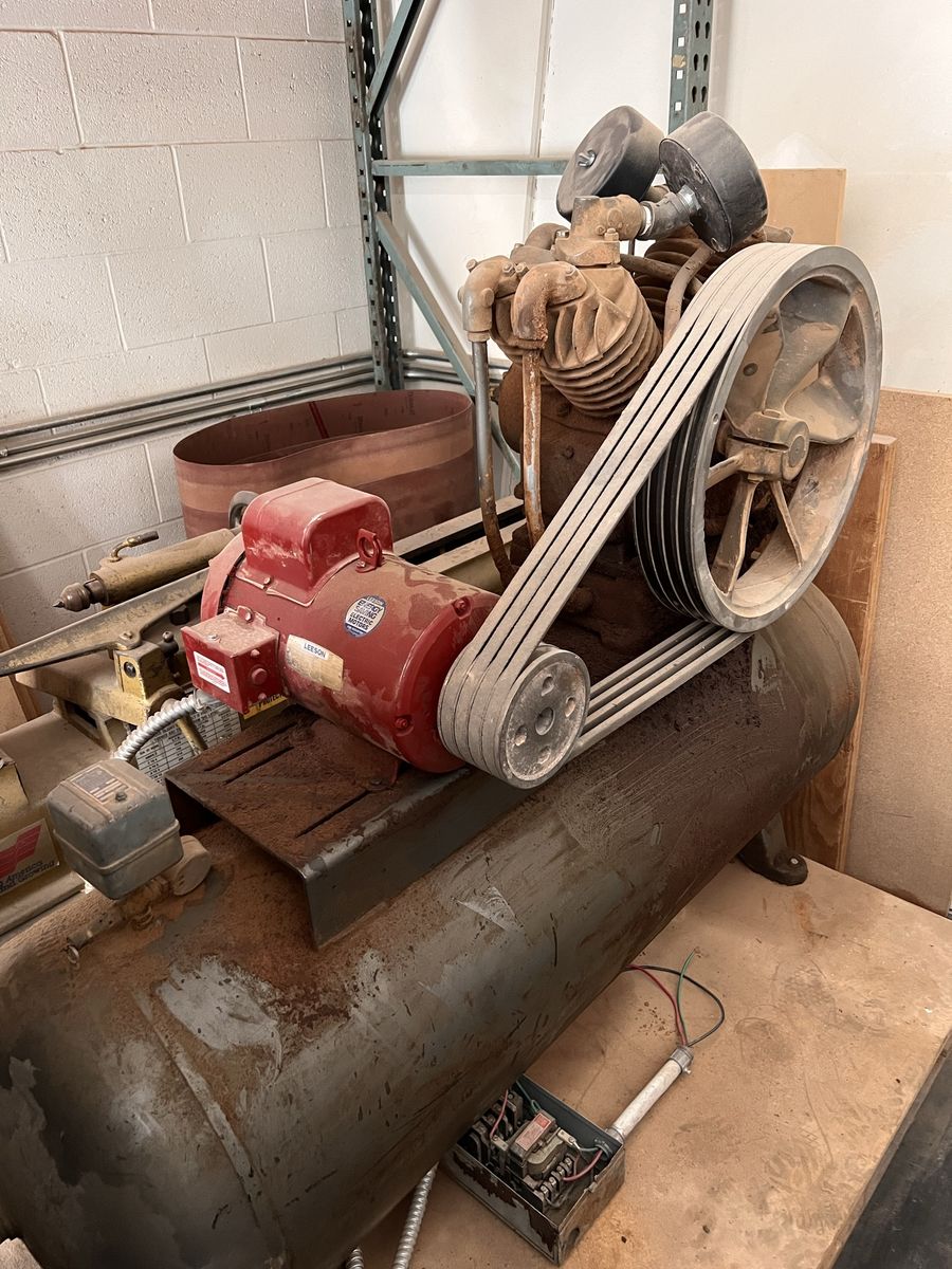 Main image 6