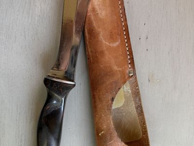Vintage Cutco 1765 Puma Explorer Hunting Knife and Sheath.