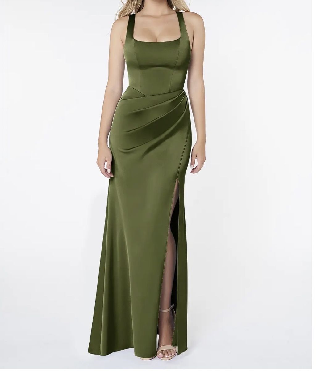NEW Azazie Mero Dress (size 8)