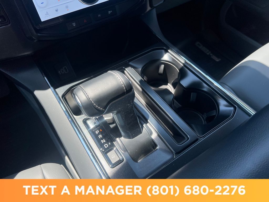 Main image 27