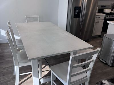White Farmhouse Dining Table Set with 4 Chairs and Bench - Distressed Finish