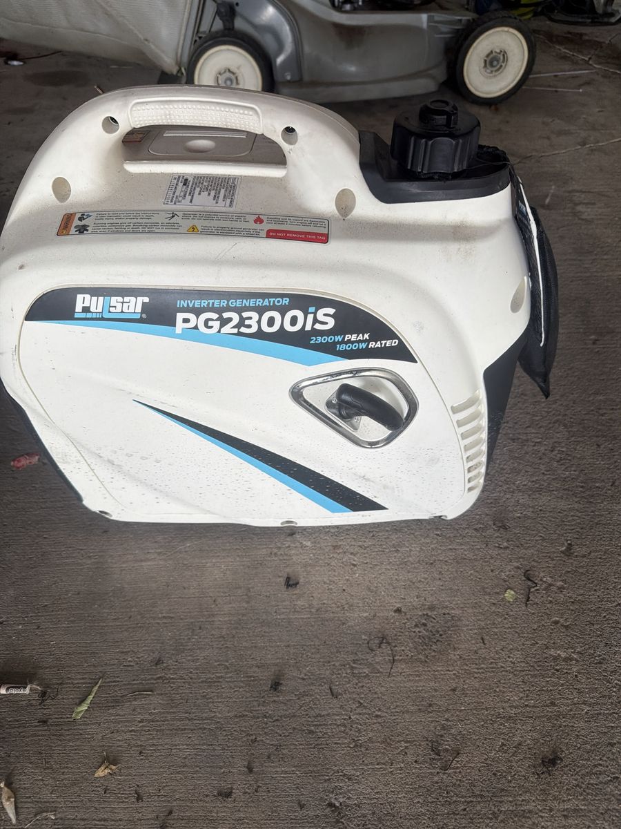 Pulsar PG2300iS Portable Inverter Generator - 2300W Peak / 1800W Rated