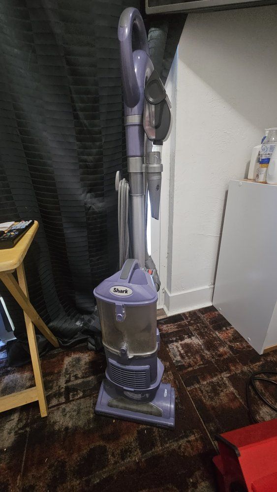Shark Upright Vacuum Cleaner - Used Purple Bagless Vacuum
