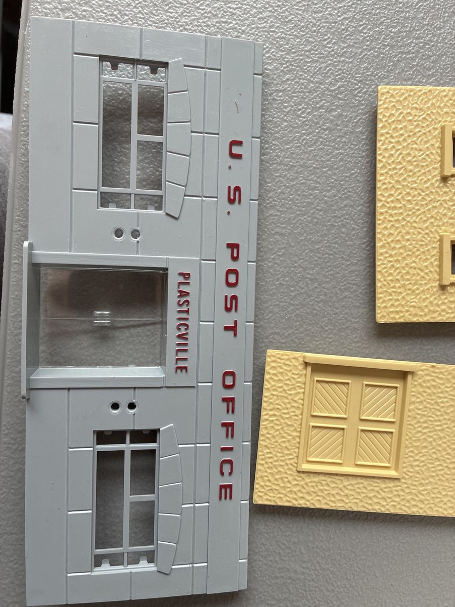Main image 6