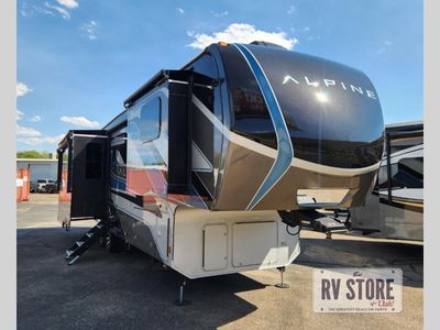 2025 Keystone RV Alpine 3303CK 5TH WHEEL In Stock