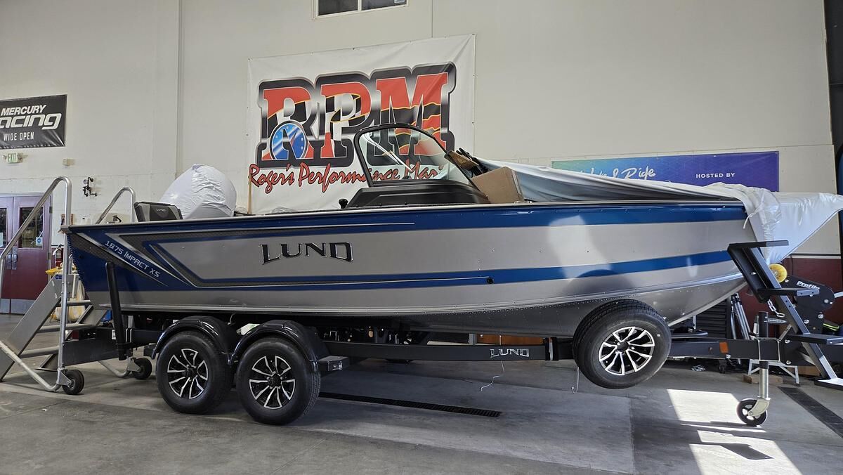 2026 Lund 1875 Impact XS Sport