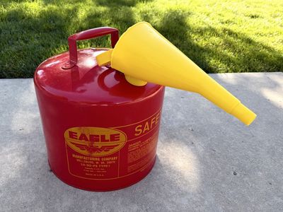 5 Gallon Eagle Safety Gas Can