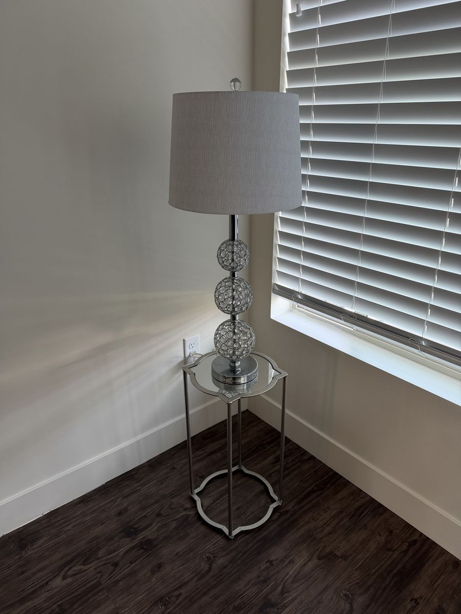 Table Lamp With Stand