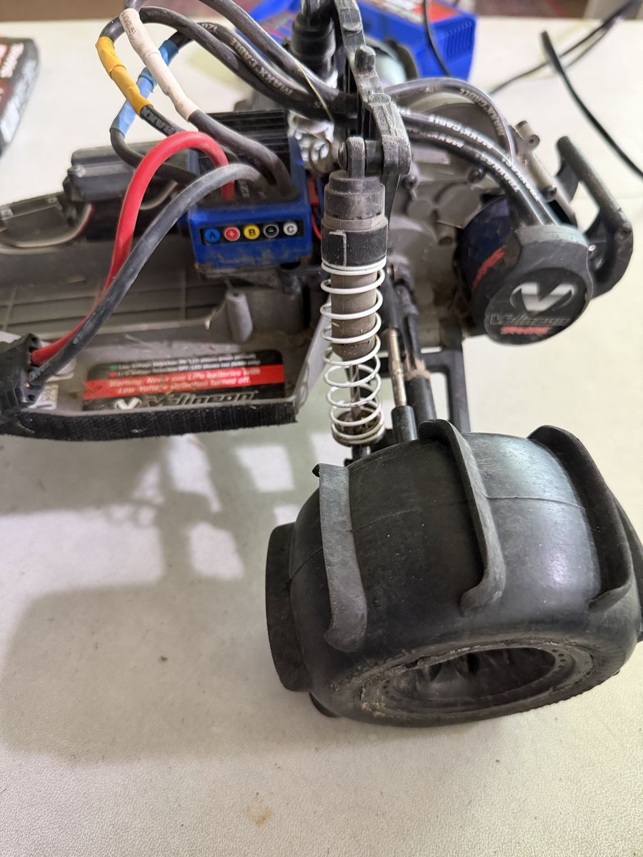 Main image 6