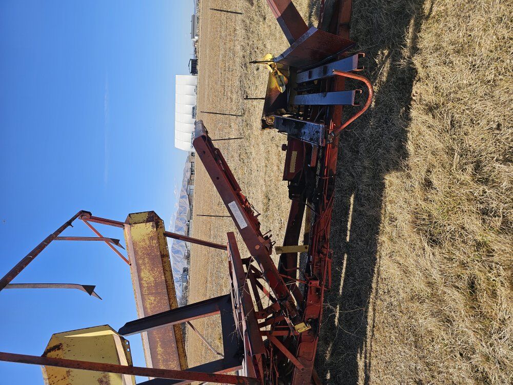 new Holland bale wagon