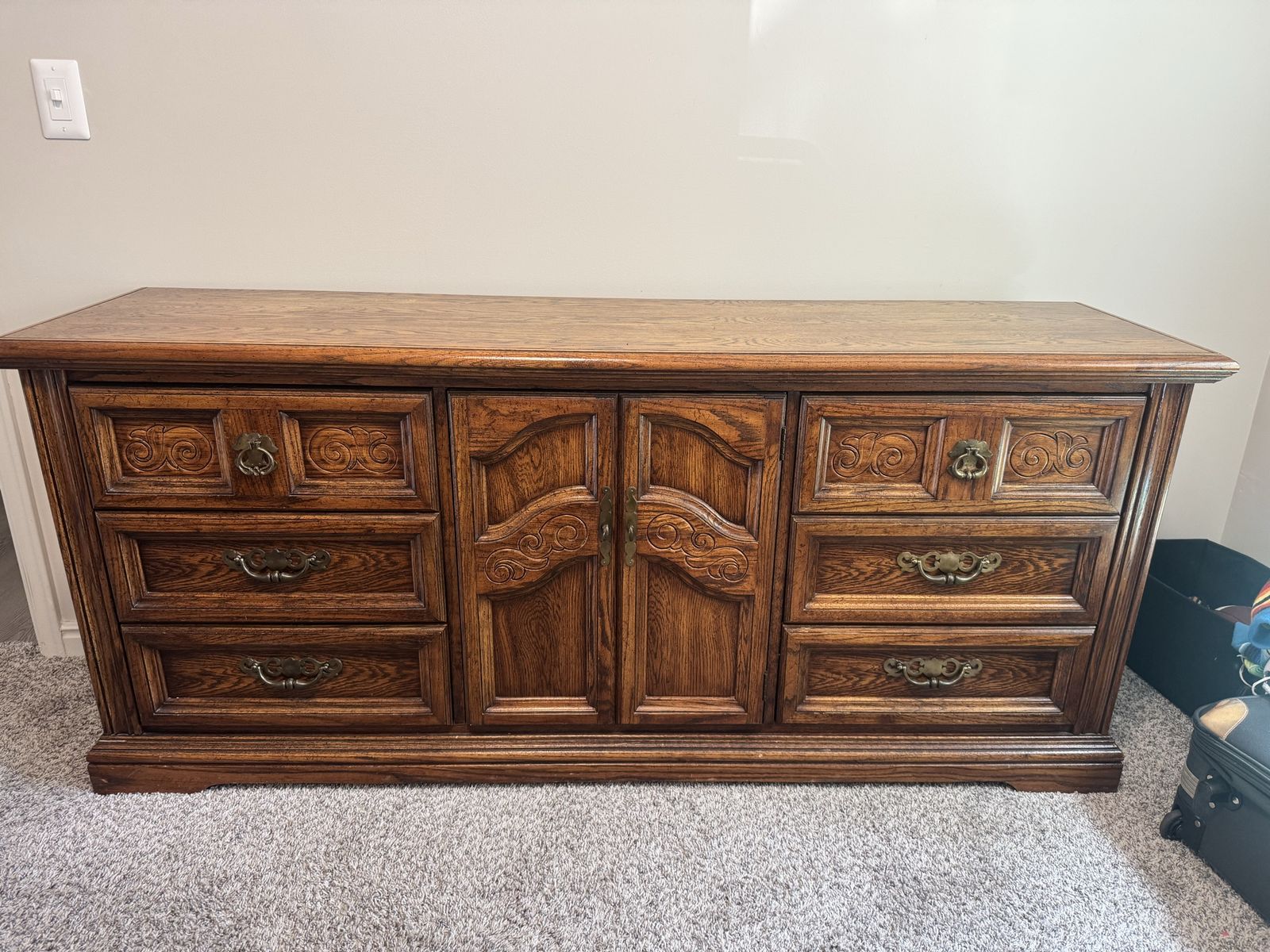 Main image 2