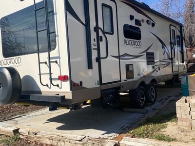 2018 Forest River Rockwood Ultra Lite Travel Trailer – 26FT