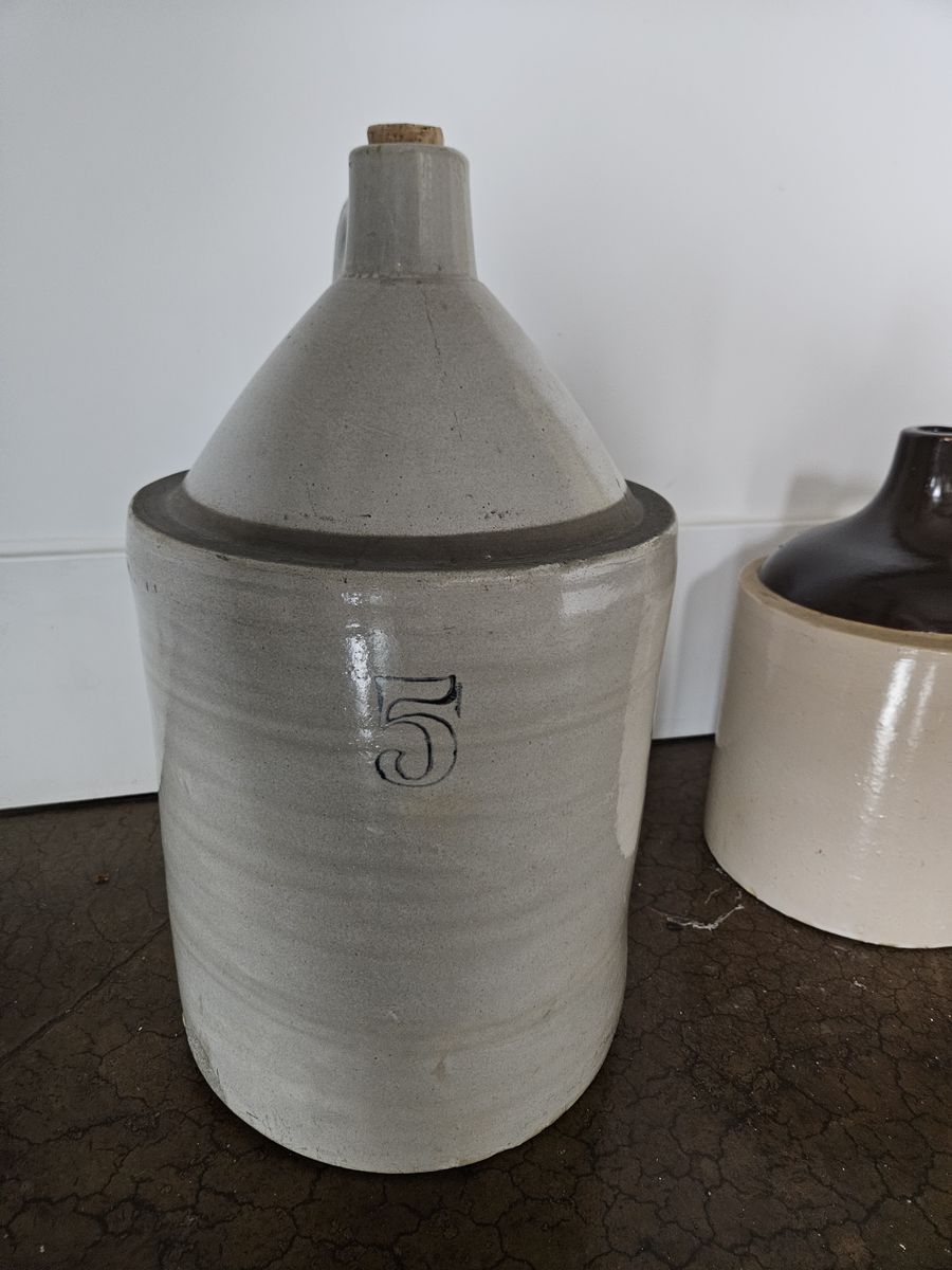 Main image 2