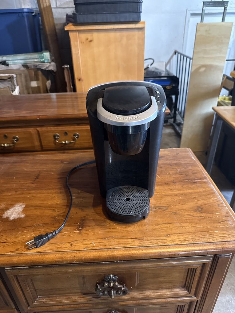 Keurig Coffe Maker (Black)