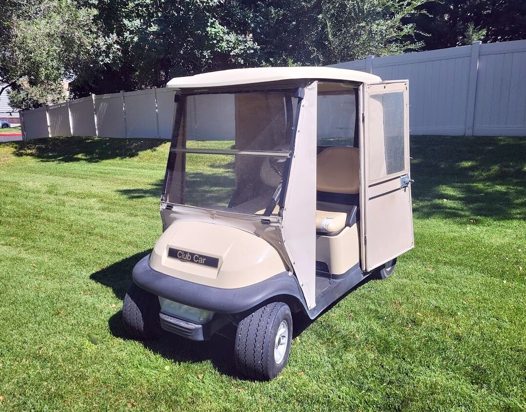 2008 Club Car Precedent i2 Gas – Beige, Lights, Full Enclosure