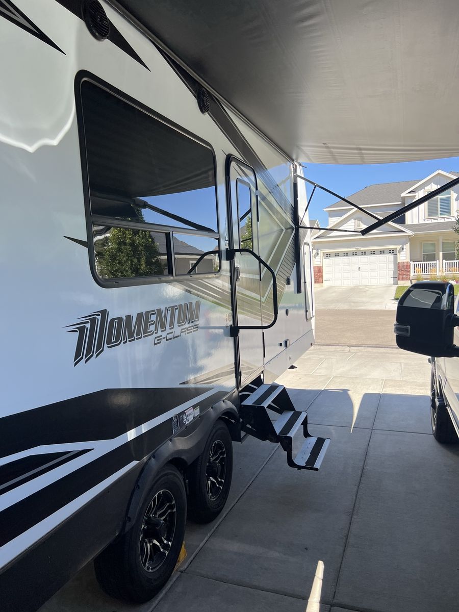 2022 Grand Design Momentum 21G $31,900 OBO