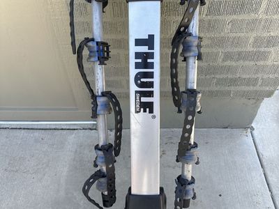 Thule Apex 5-Bike Hitch Rack w/ Frame Adapter