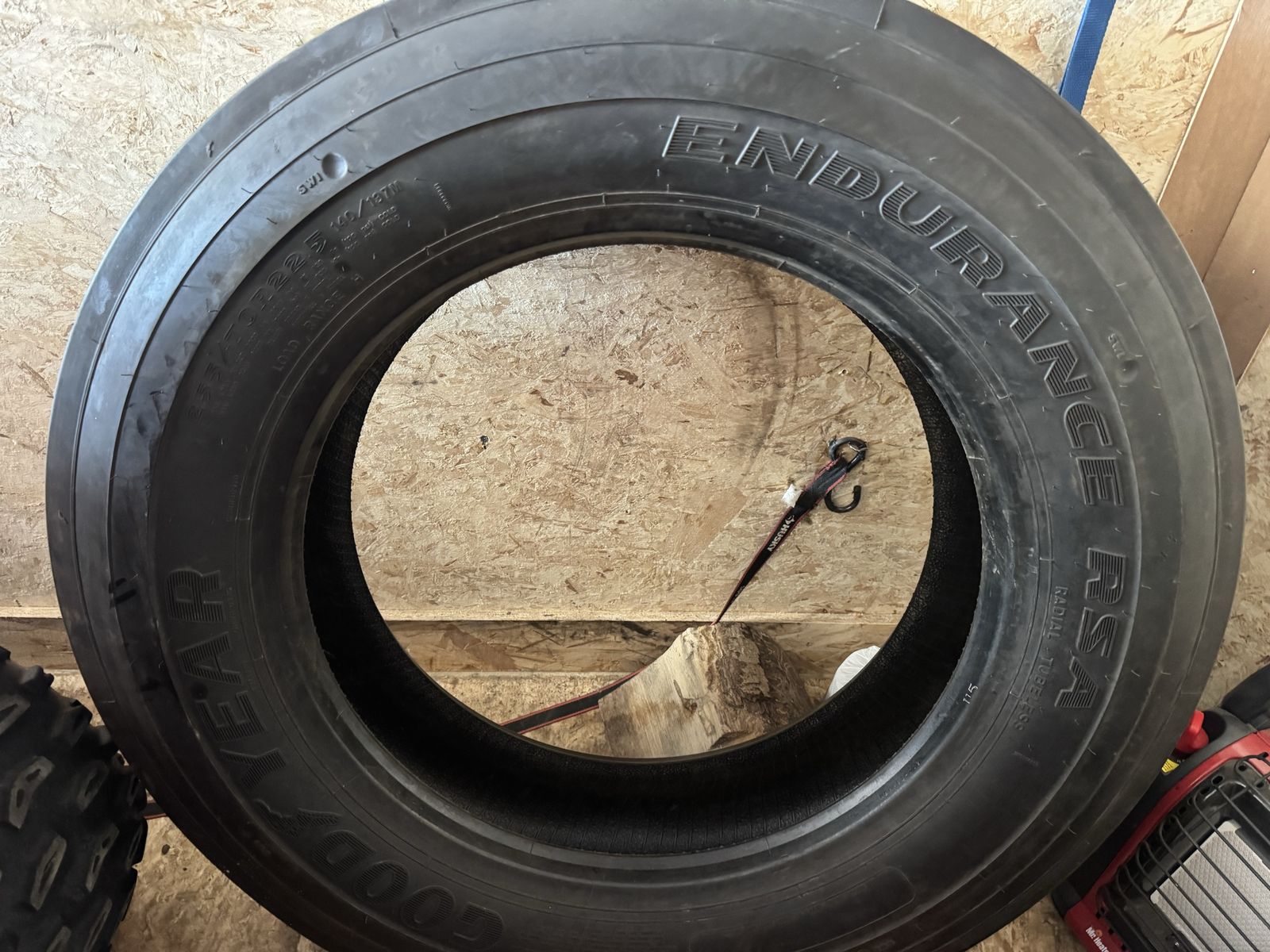 Semi tire