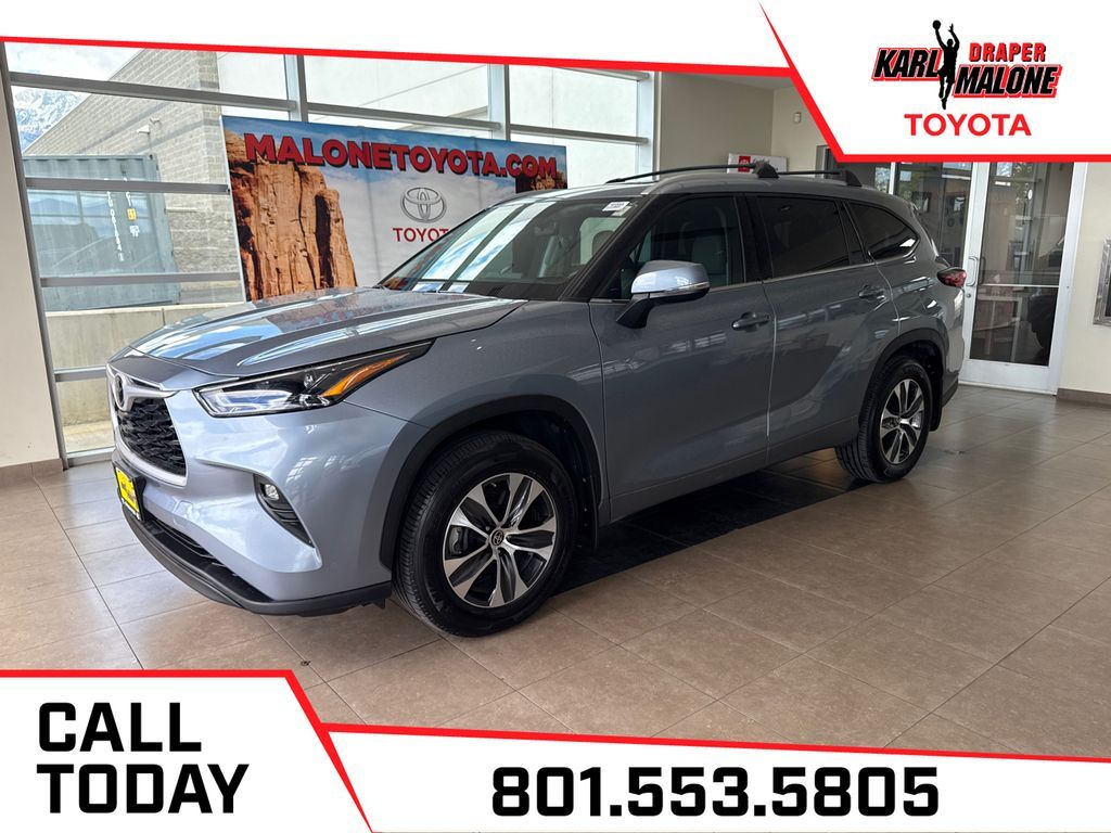 2022 Toyota Highlander XLE