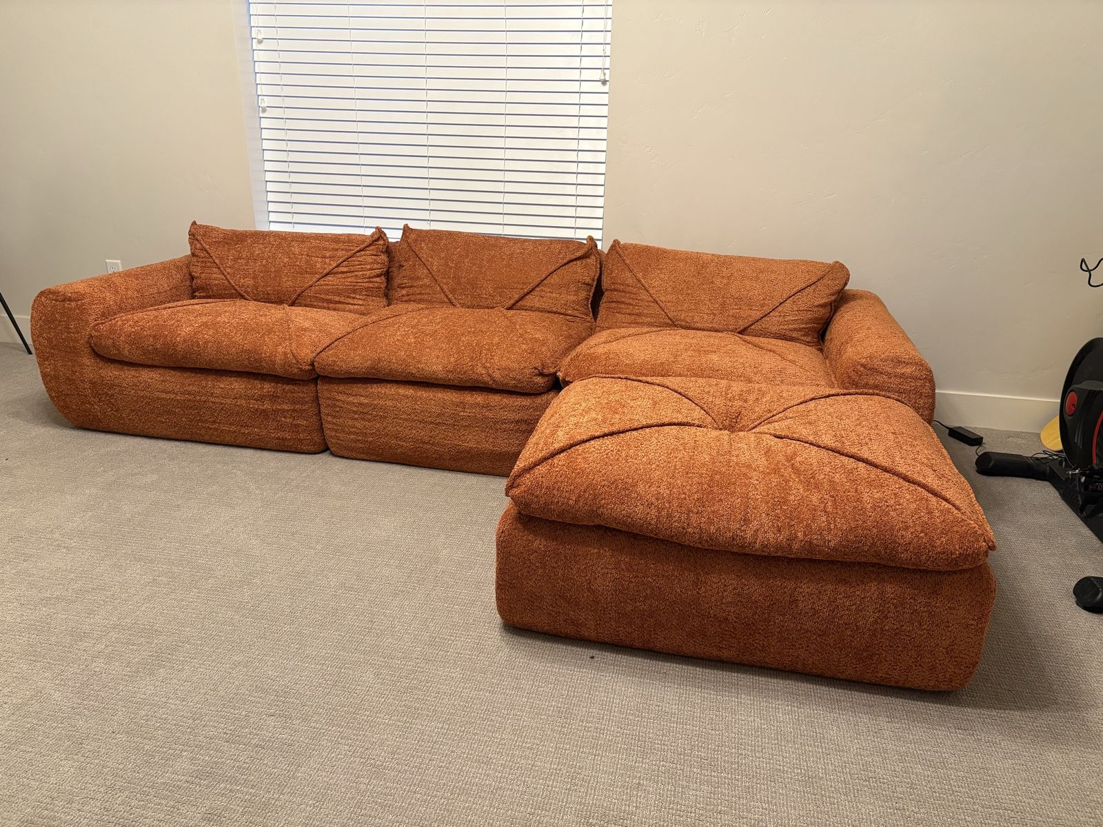 Brand new modular l shape sectional