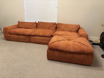Brand new modular l shape sectional