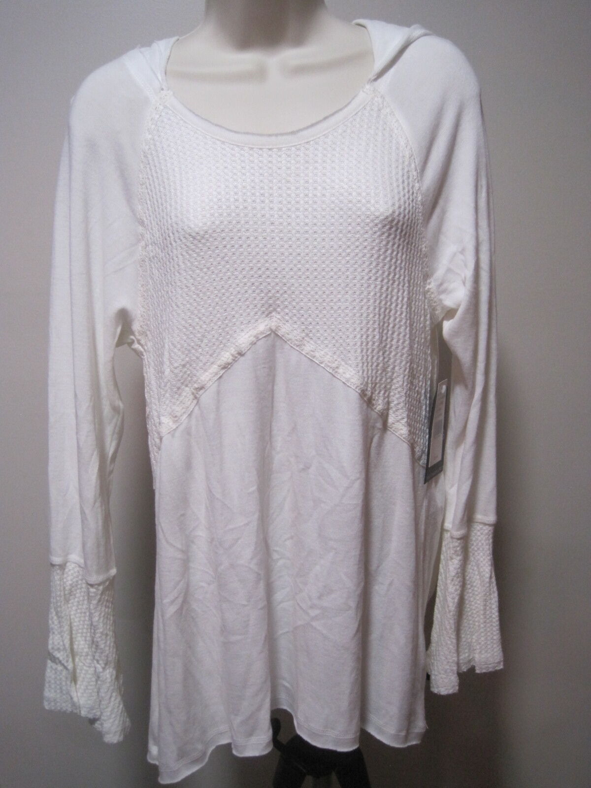 ALMOST FAMOUS WOMENS SIZE EXTRA LARGE CREAM WHITE HOODIE LONG SLEEVE KNIT SHIRT